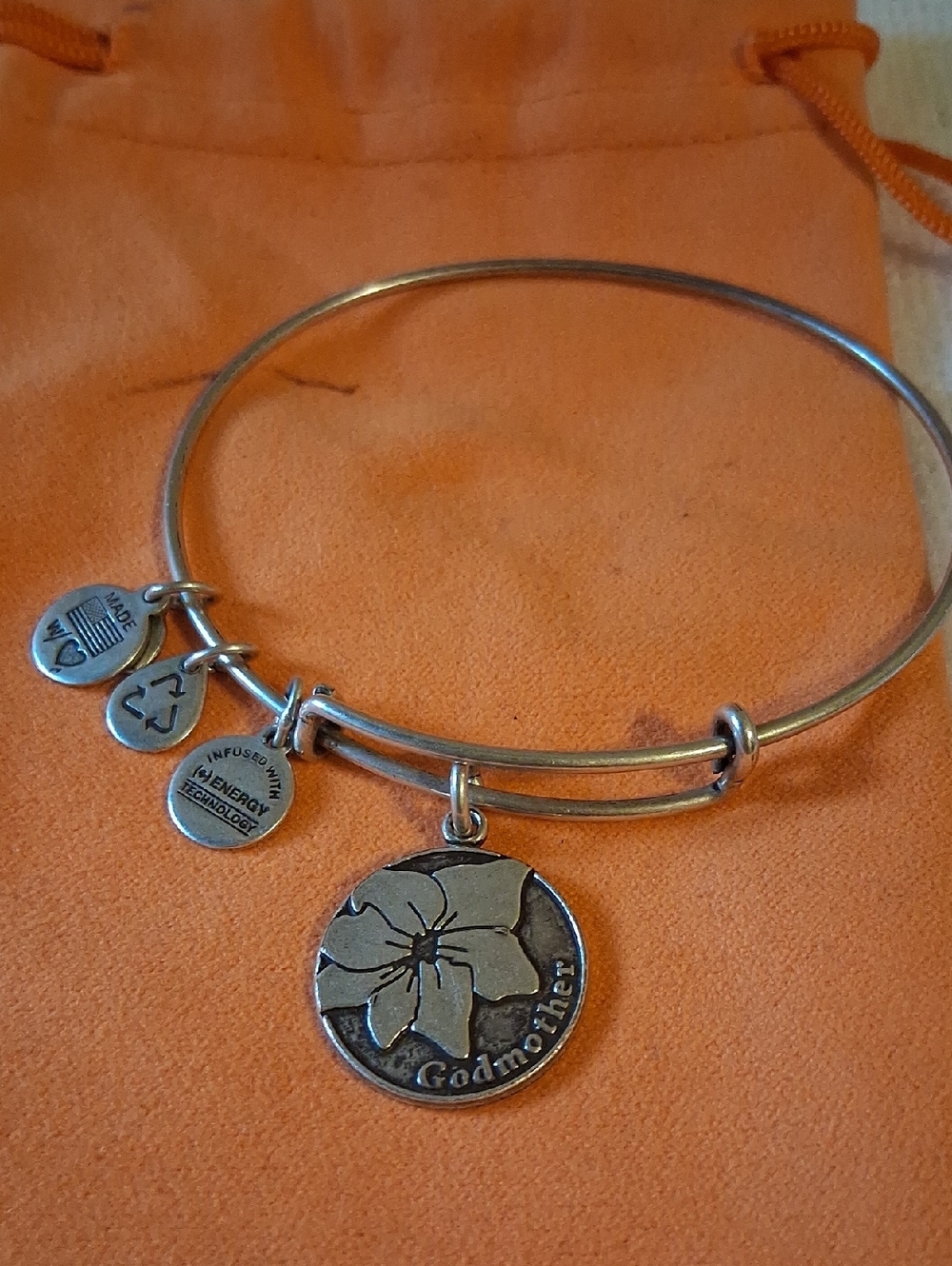 Bracelet